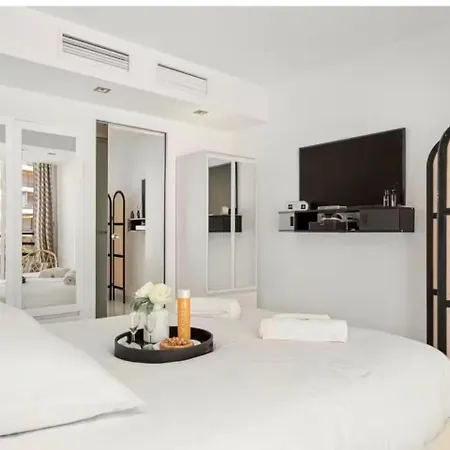 Prestige Croisette Sea View With Private Terrace & Jacuzzi *