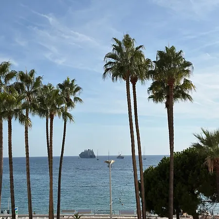 Prestige Croisette Sea View With Private Terrace & Jacuzzi Apartment *